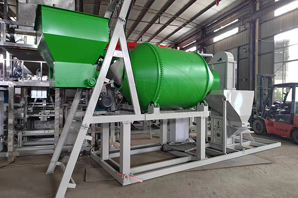 Small scale fertilizer blending system with 10TPH